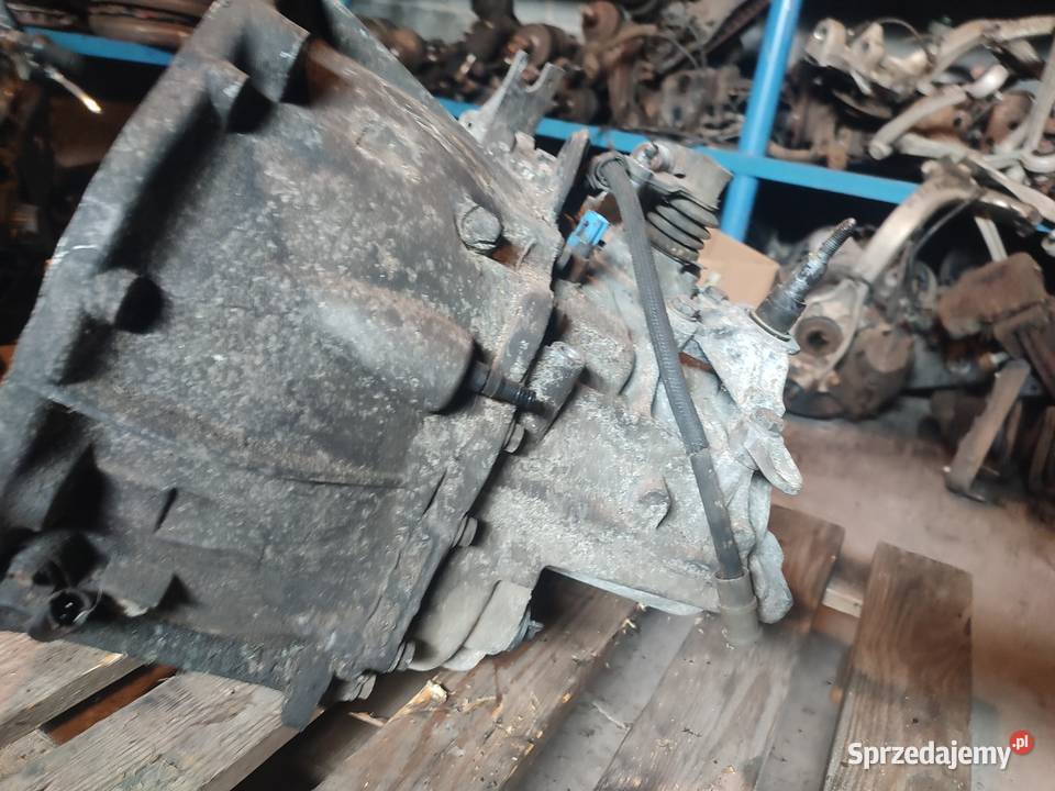 Renault Megane 2 19 dCi skrzynia biegów NDO 001 Skrzynie biegów manualne Układ napędowy Przytyk