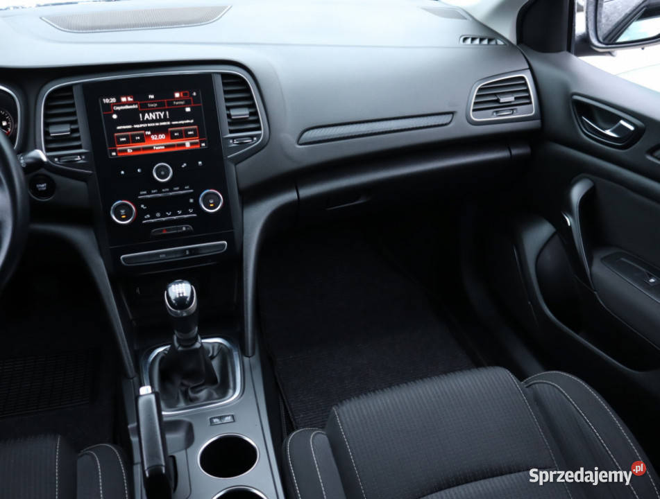 Renault Megane 12 TCe Piaseczno