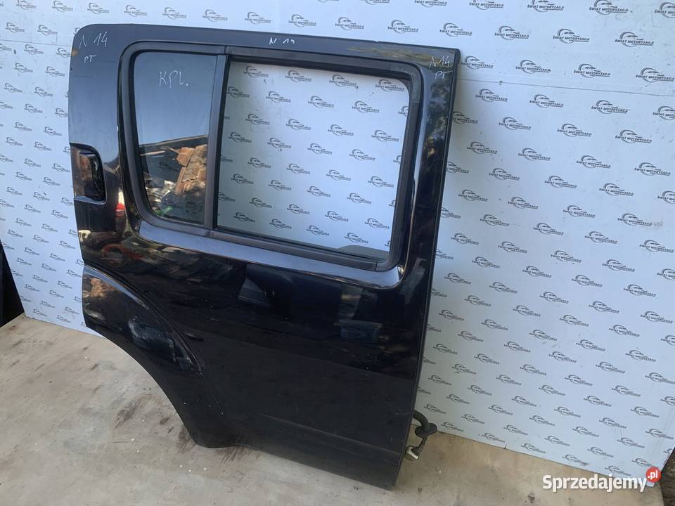 NISSAN PATHFINDER III R51 10r drzwi prawe tył Kielce sprzedam