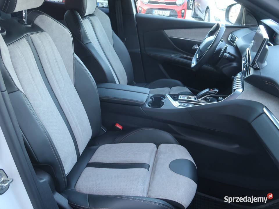 Peugeot 3008 eHybrid 300 hak mazowieckie Piaseczno
