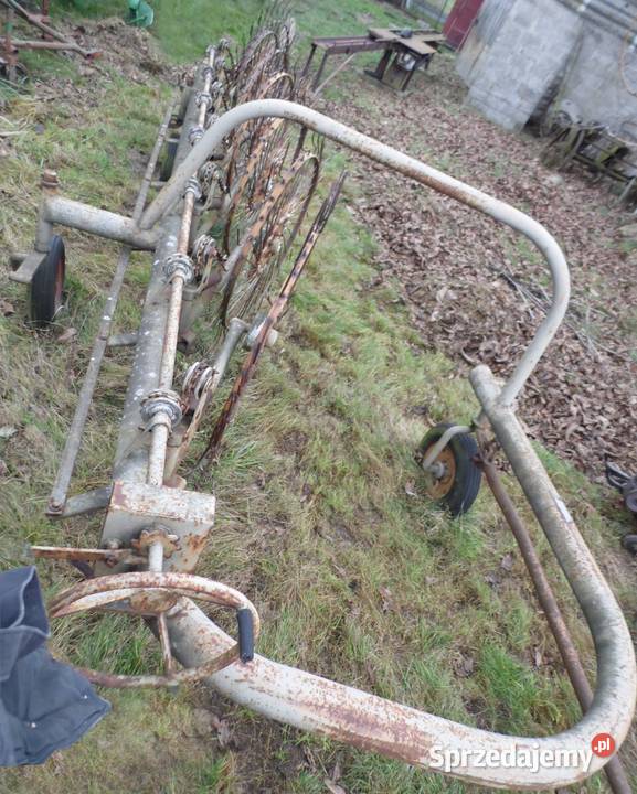 Przetrząsacz zgrabiarka 7 gwiazdowa Famarol nieuszkodzony Maszyny rolnicze łódzkie Piekary