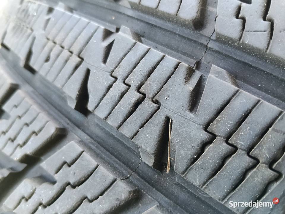 Nokian 25555R19 zimówki nówki