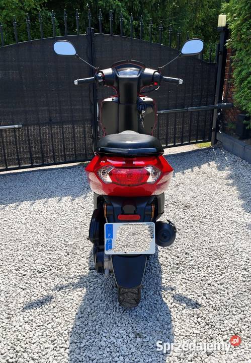 Skuter Peugeot Kisbee 50cc 2017r 3800 Mocny 2T Łask