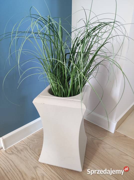 Komplet ogrodowy z piaskowca Miedzna Drewniana