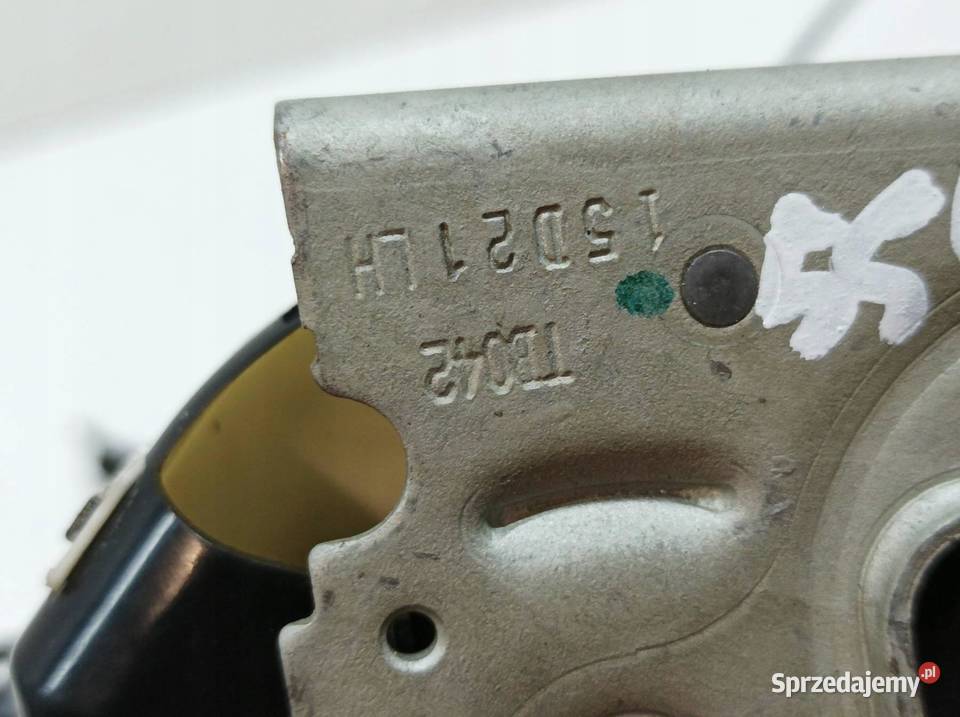 ZAMEK DRZWI TYŁ LEWY P044589915AD Dodge Charger Rok produkcji 2019