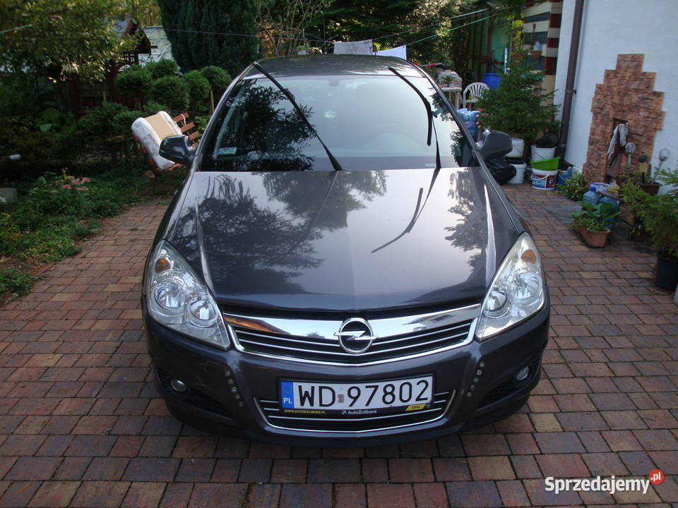 Opel Astra H kombi 2010r