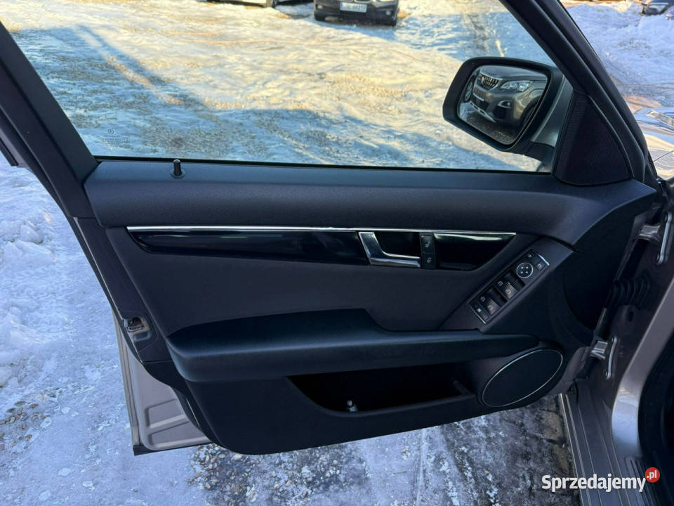 Mercedes C 180 2 KOMPLETY KÓŁ 2 KOMPLETY KLUCZY wspomaganie kierownicy pomorskie Słupsk