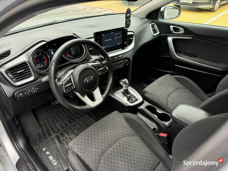 Kia Ceed 16 CRDi 136 EcoDynamic dct fv23 III 231537km Tychy