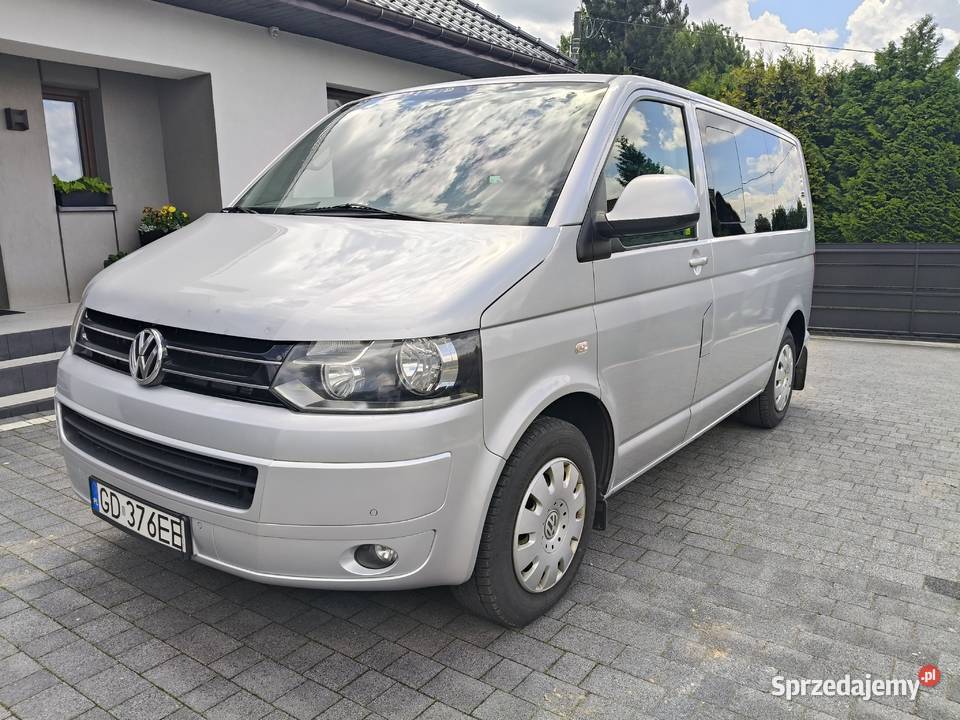 Volkswagen Caravelle 20140 bezwypadkowy Polski Kocmyrzów