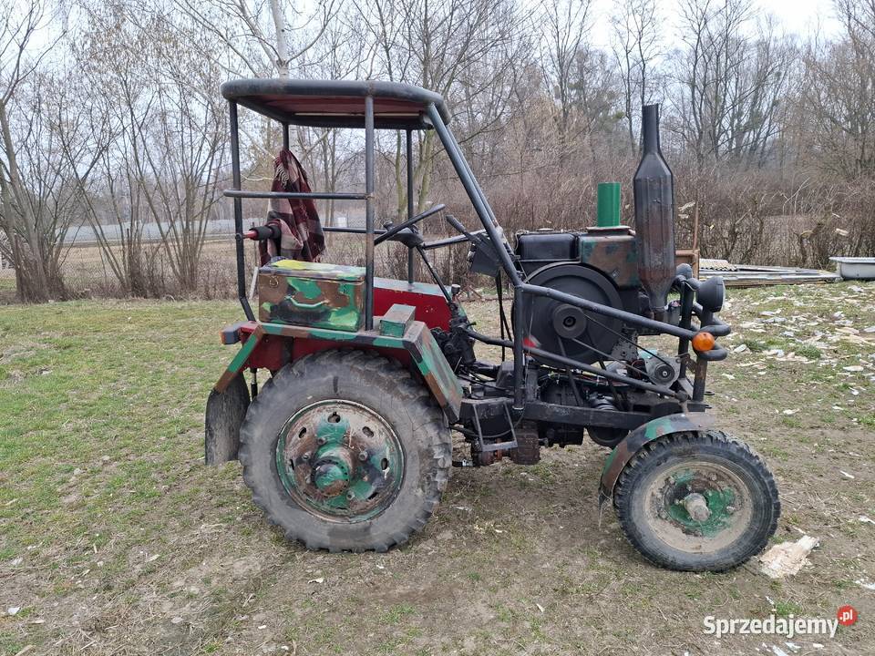 Sprzedam ciągnik sam s15