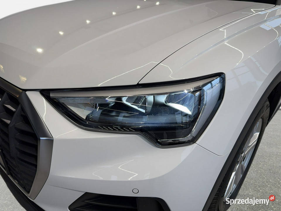Audi Q3 VAT 23 35TFSI 150 Stronic 2022 r salon I wielofunkcyjna kierownica sprzedam