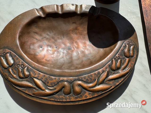 Stara taca mosiężna z ładnym dekorem popielnica Antyki Częstochowa