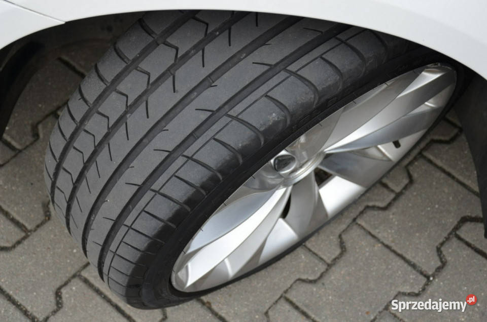 Volkswagen Scirocco Zarejestrowane 14TSI 160 wielofunkcyjna kierownica Kutno
