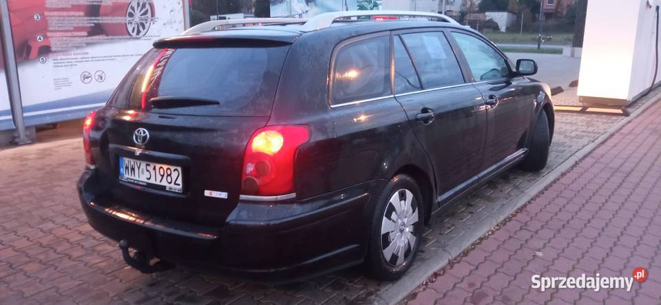 toyota avensis 18 lpg gaz hak 4x elszyby Warszawa