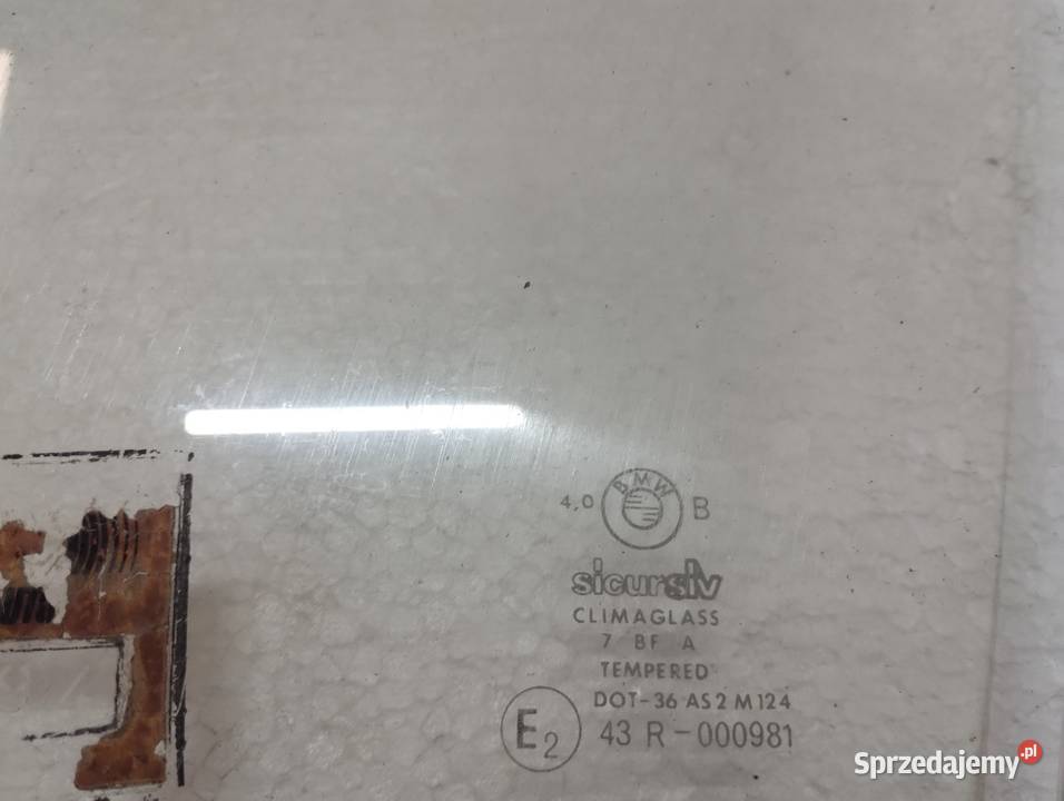 BMW e30 sedan brązowe szyby śląskie Częstochowa sprzedam