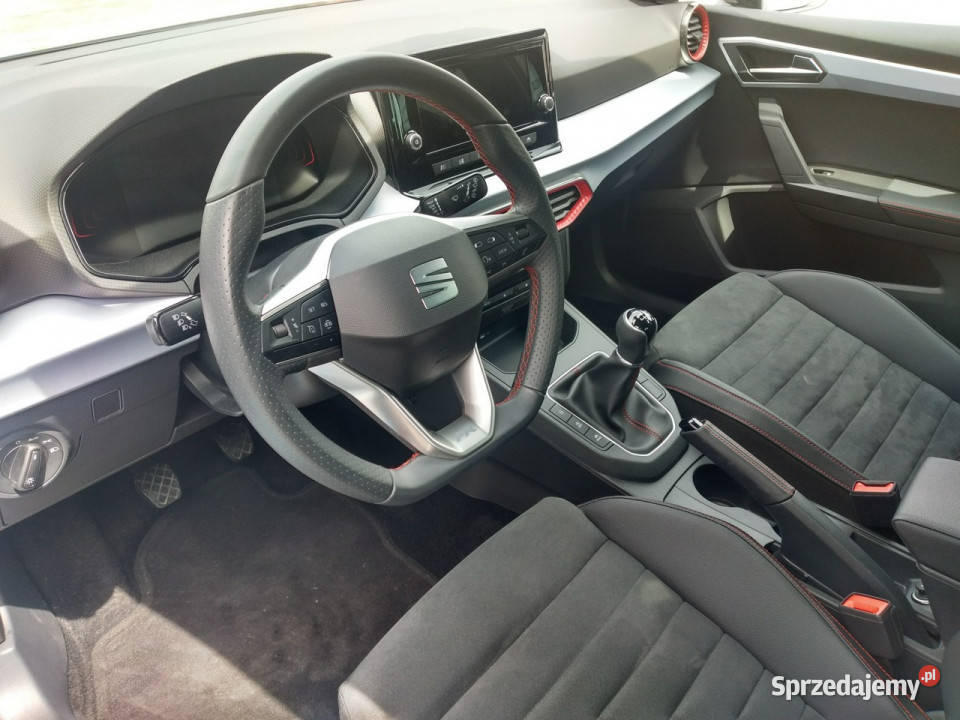 Seat Ibiza 10 TSI 115 led kamera cofania cyfrowe komputer pokładowy Tychy