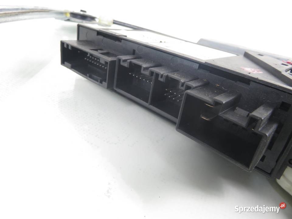 PODNOŚNIK SZYBY LEWY PRZEDNI AUDI A4 B7