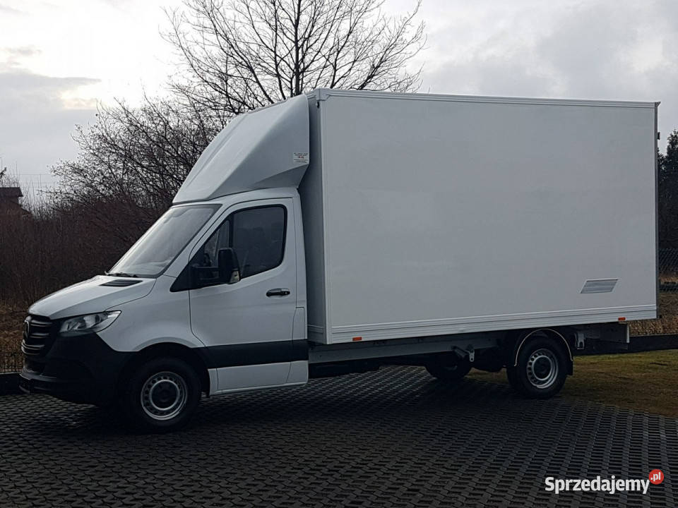 Mercedes Sprinter 8EP KONTENER 421x215x230 KLIMA kontener Mercedes-Benz Poręba
