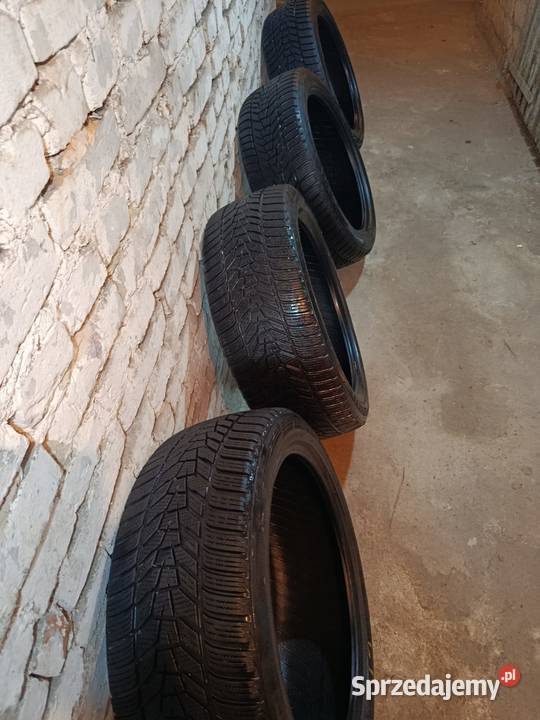 Hankook WINTER ICEPT EVO3 W330 23545R19 99V