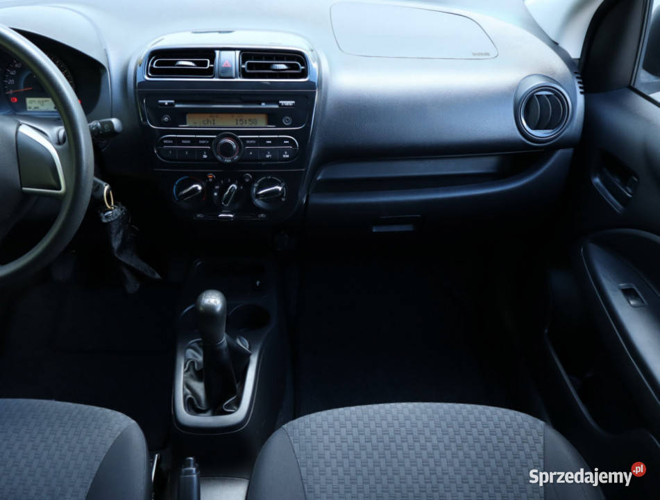 Mitsubishi Space Star 10 MIVEC