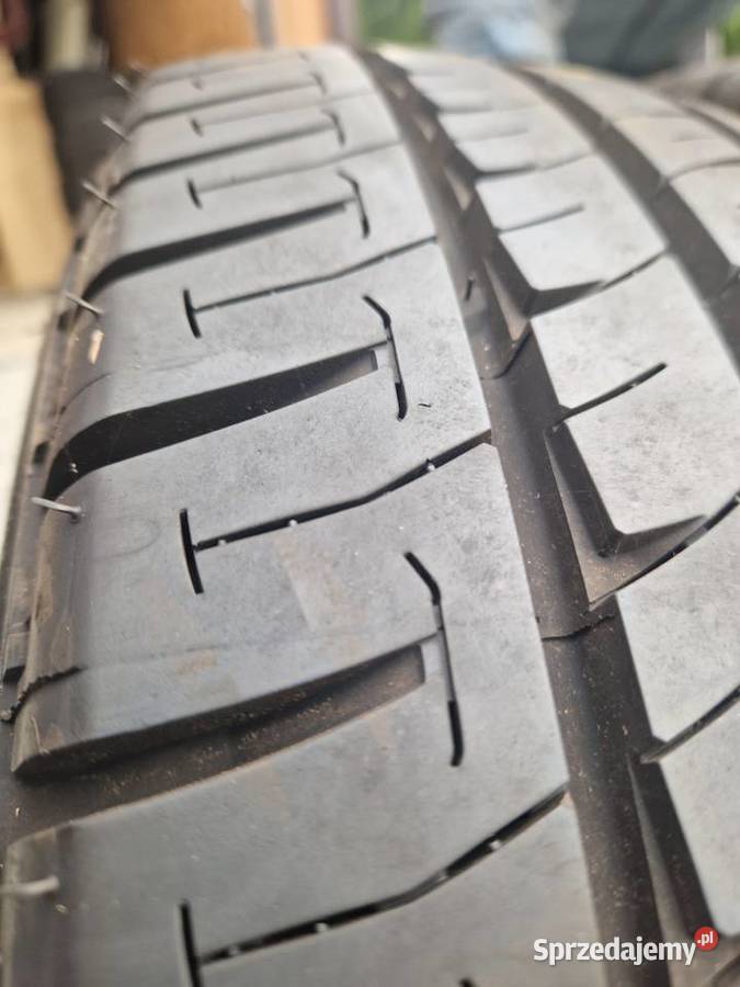 215 60 r17c Michelin Opony i felgi