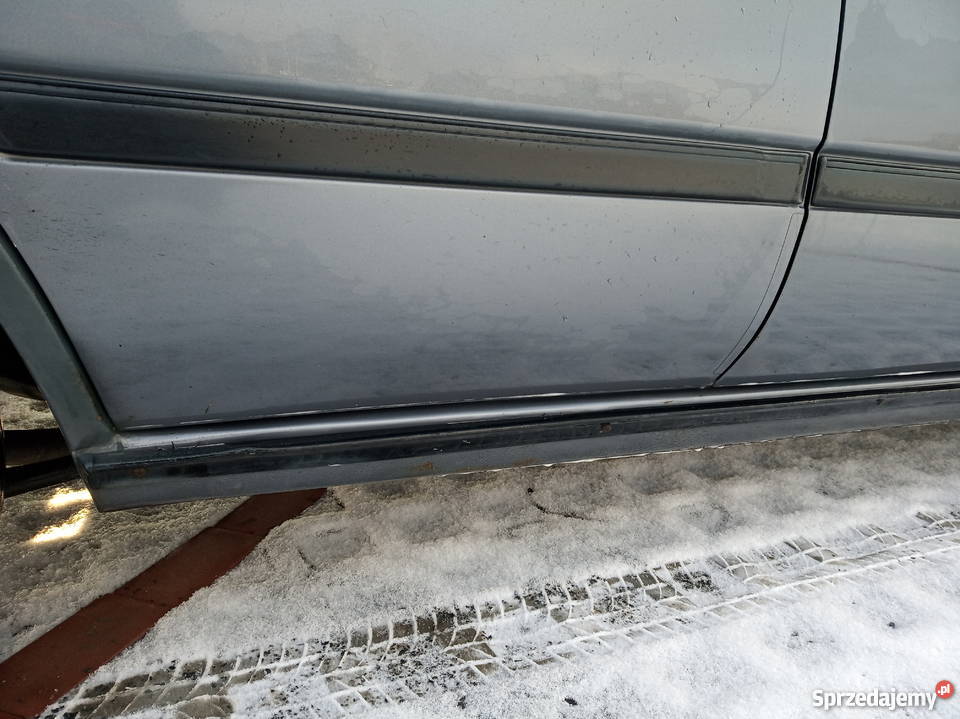 Toyota Carina II T17 20 D Hatchback Opole