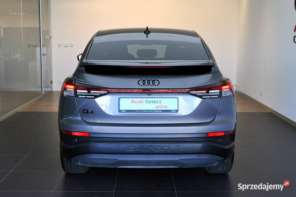 Audi Q4 Sportback 35 etron 170 Virtual Matrix asystent pasa ruchu