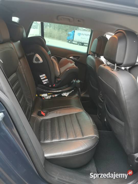 Opel Insignia 16T benzyna LPG 180 skóry sprzedam