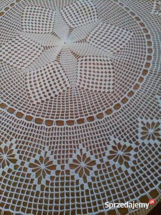Obrus okrągły biały szydełkowy na szydełku Lublin