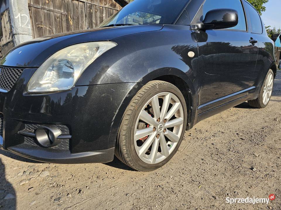 Suzuki Swift 16 stan nieuszkodzony Rejowiec Fabryczny