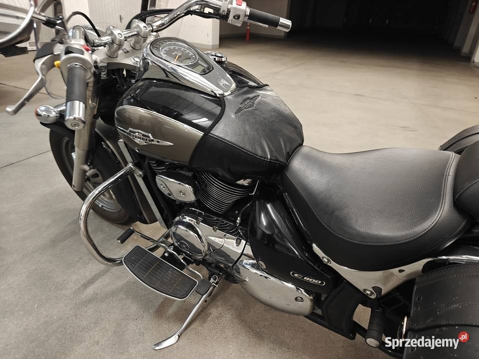 Suzuki C 800 Intruder Libiąż