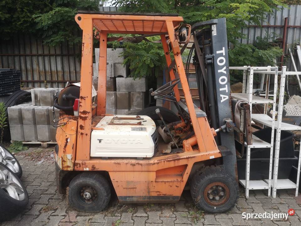 Wózek widłowy toyota 4fgl15 Trzyciąż