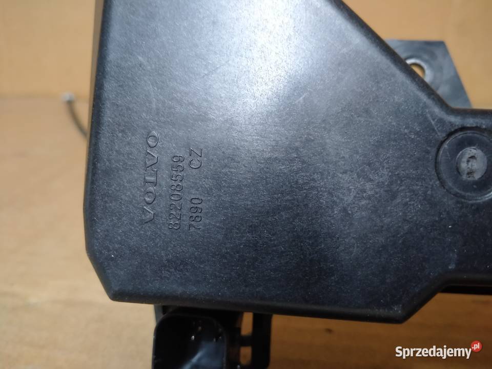 VOLVO FH4 ZAMEK ATRAPY MASKI 82208559 lubuskie Kargowa