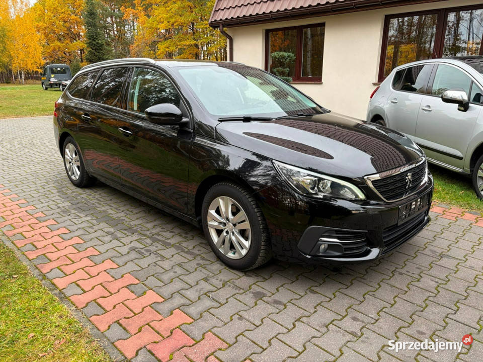 Peugeot 308 SW 12 110 6 biegów Panorama czarny Lipówki sprzedam