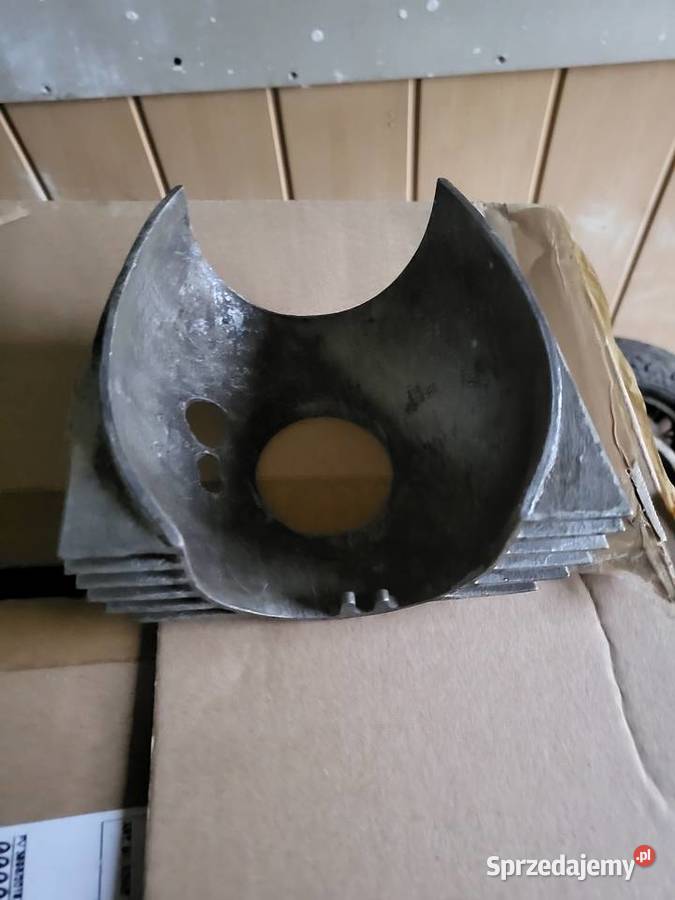 Pokrywa gaznika Jawa 250 353