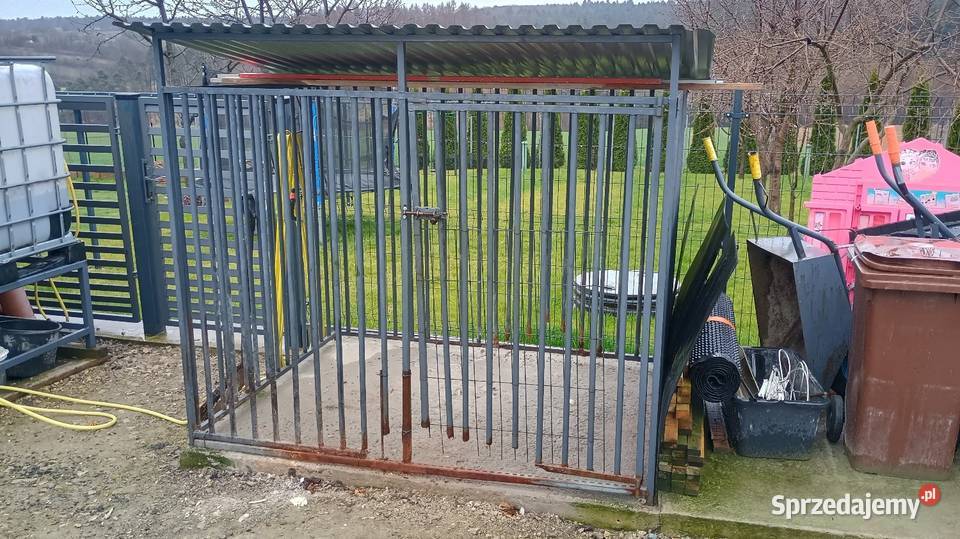 Kojec psa 200x150 Skała