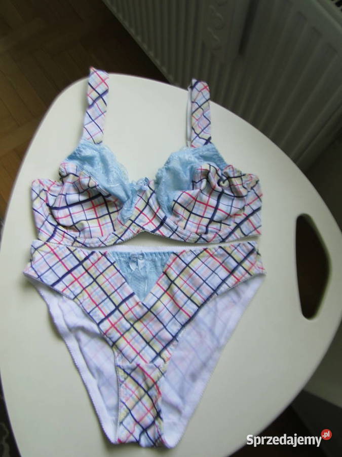 Komplet bielizny z BonPrix 80C 3638 Warszawa