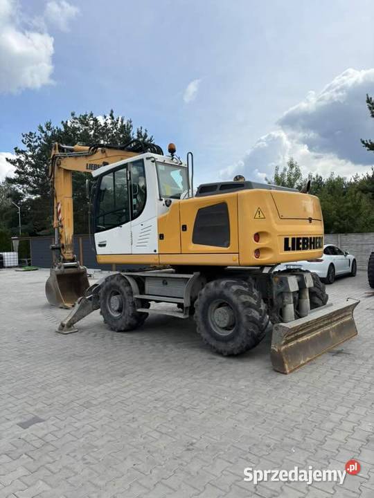 Liebherr A 916 2012r 7500 MTH pełny VAT