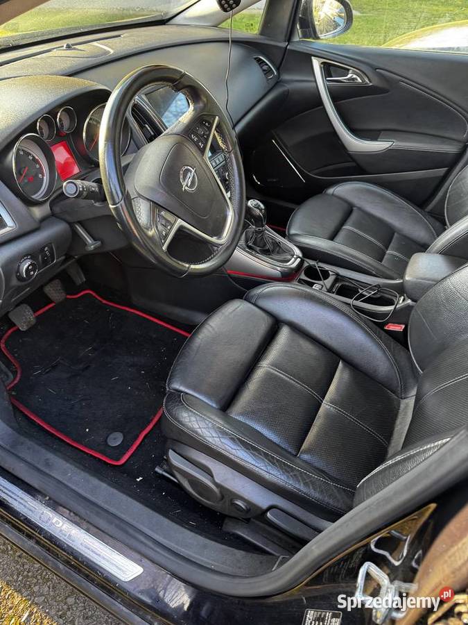 Opel Astra J zamienię na przyczepę kempingową Bolesławiec