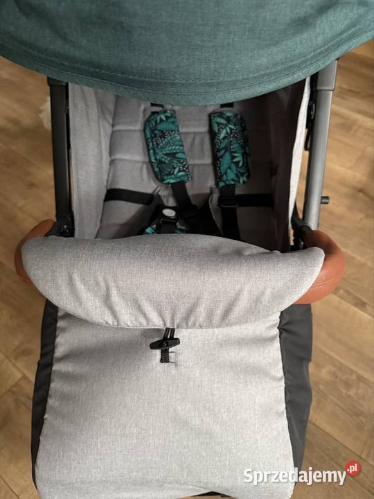 Wózek spacerowy Momi Estelle Dakar