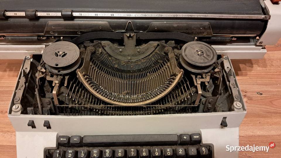 Maszyna do Pisania Predom Łucznik PRL Vintage Świecie
