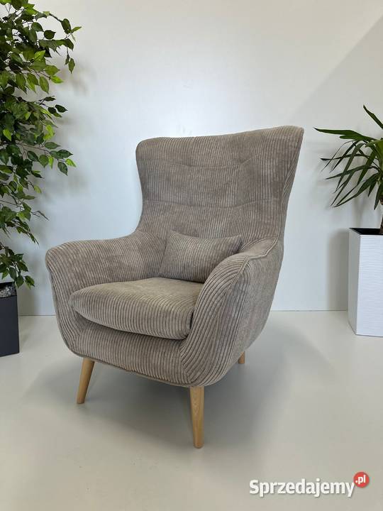Fotel Wypoczynkowy Lord Sztruksowy Cappuccino Tarchały Małe sprzedam