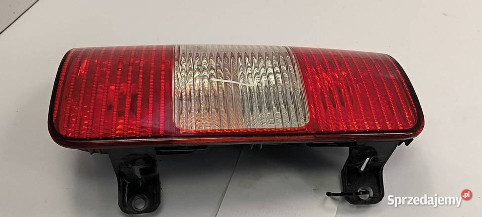 LAMPA LEWA TYŁ VOLKSWAGEN CADDY III 2K0945257A