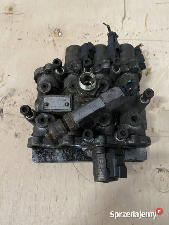 JCB 4CX blok zaworowy skrzyni 45910117 Jastrzębniki