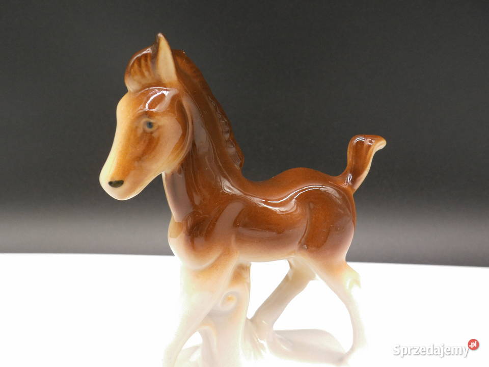 Porcelanowa figurka konia GDR Lippelsdorf Raszków