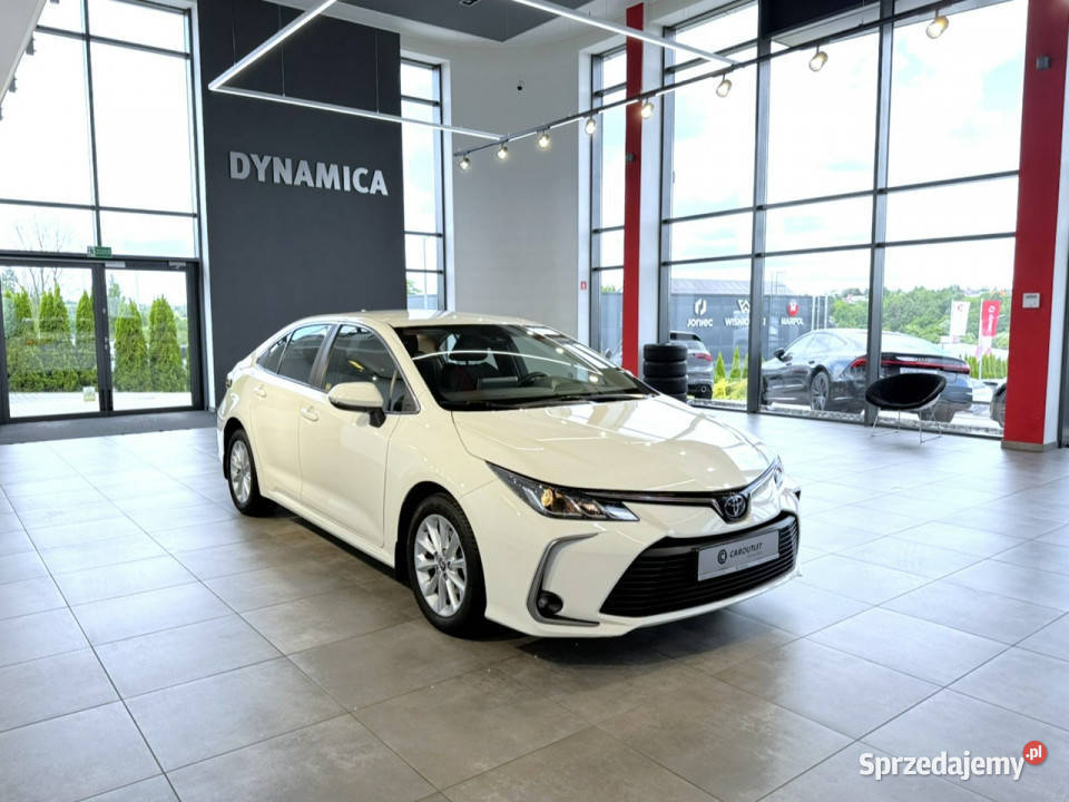 Toyota Corolla Comfort 15VVTI 125 automat 2022 r benzyna Myślenice