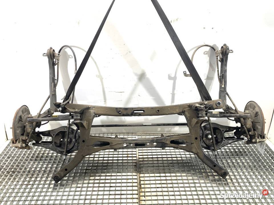 BELKA TYŁ KIA CEED Crossover TYLNA ZAWIESZENIA