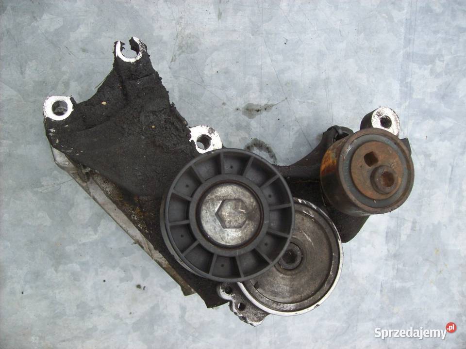 Peugeot 206 20 HDI Lapa wspornik alternatora mazowieckie