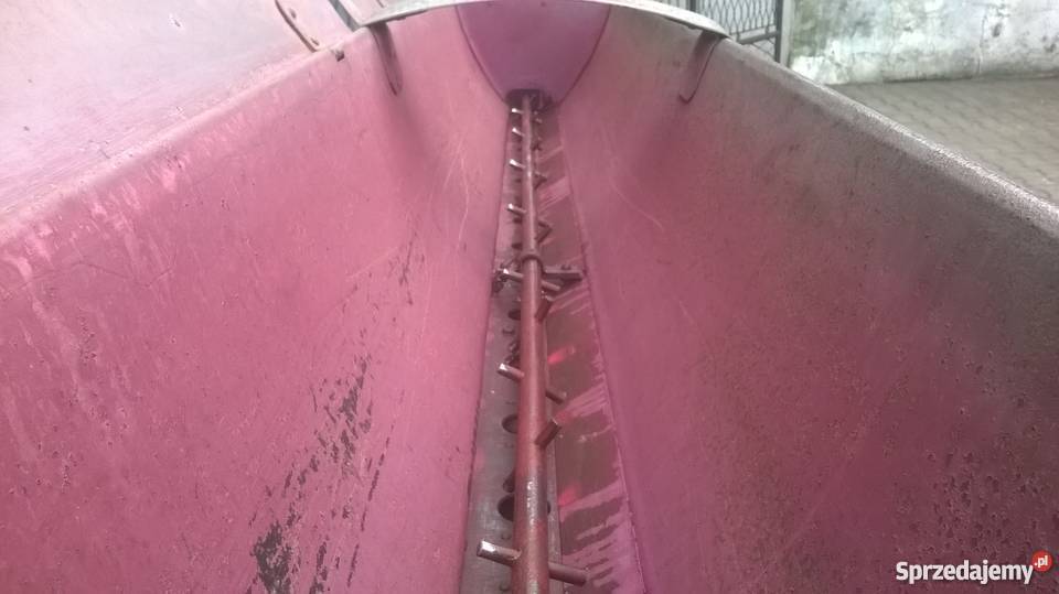 Sprzedam Siewnik konny na części uszkodzony