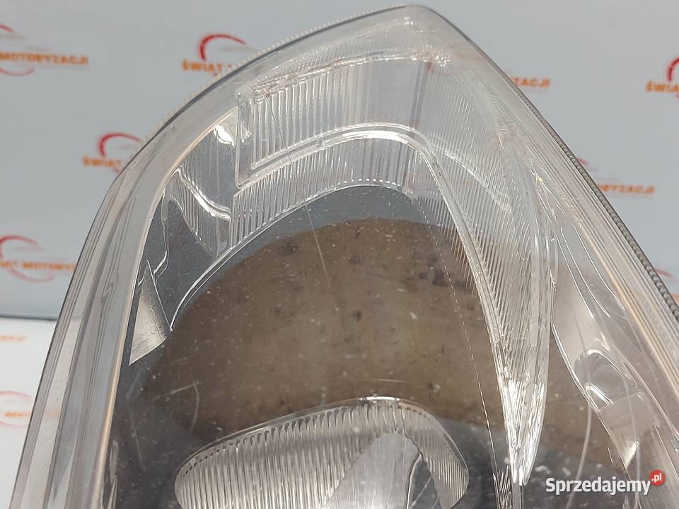 VOLVO C30 12r lampa prawa przód 31299821 ANGLIK Kielce